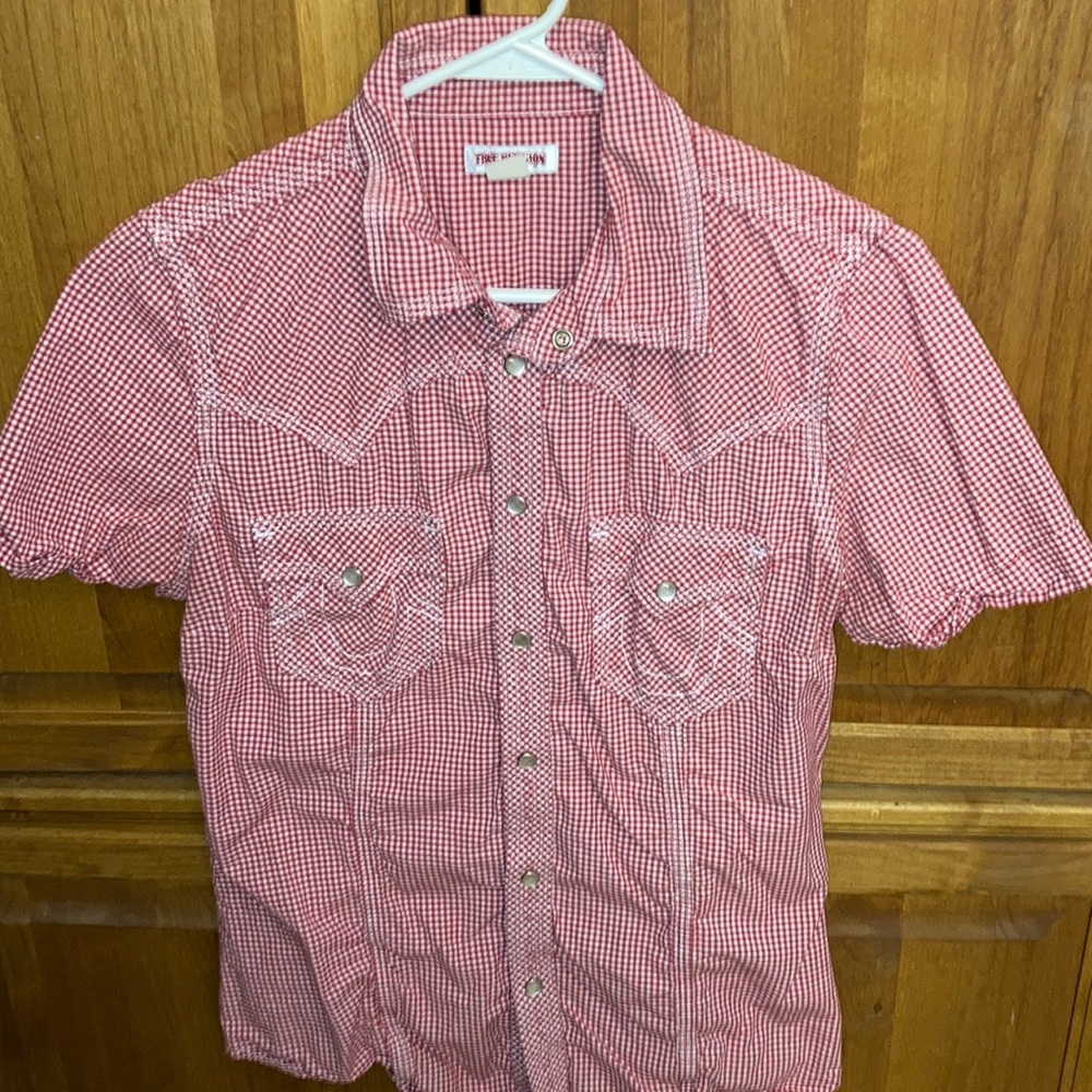 Red and white short sleeve button up